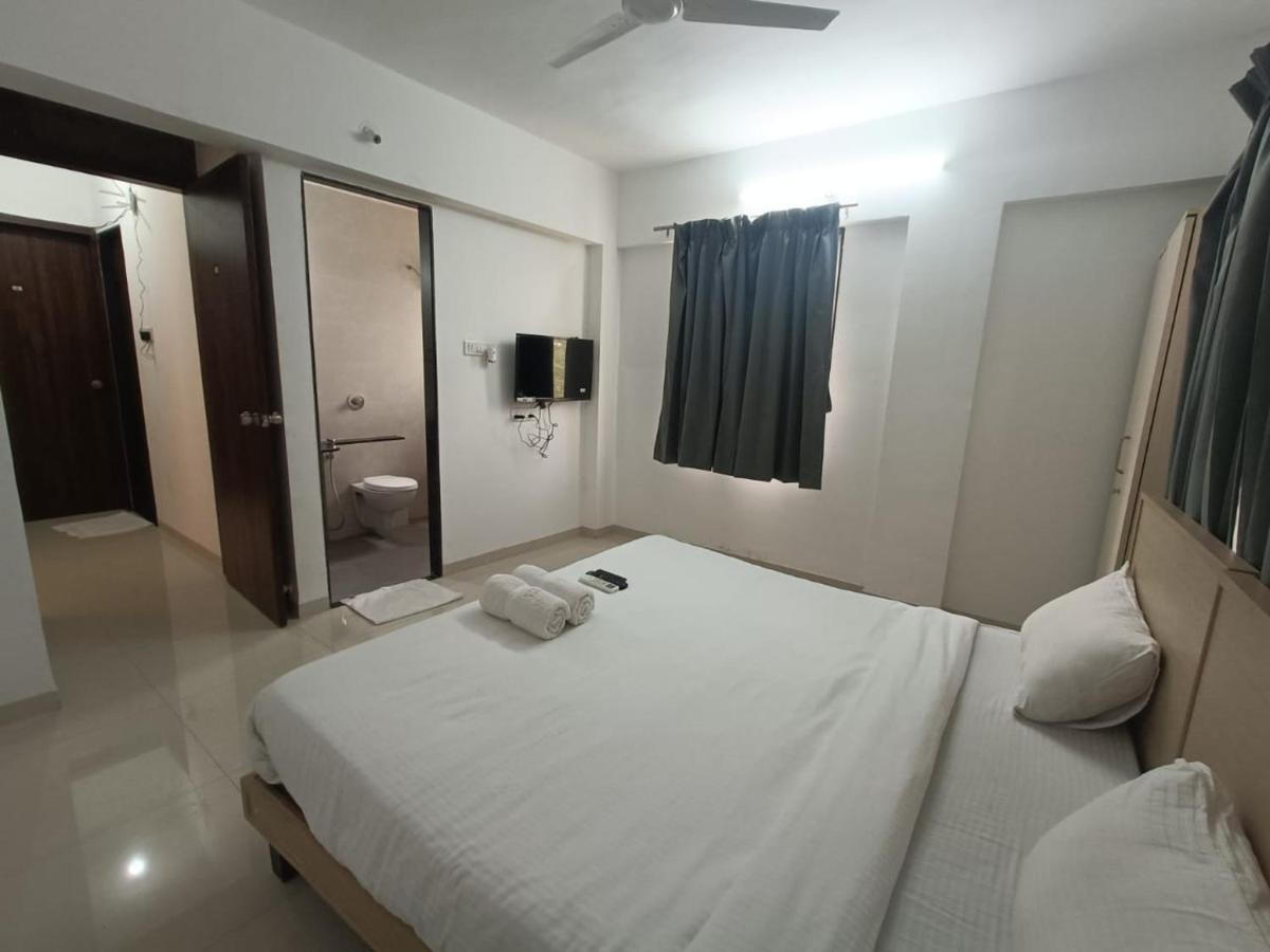 Service Apartments, Baner, Pune Bagian luar foto