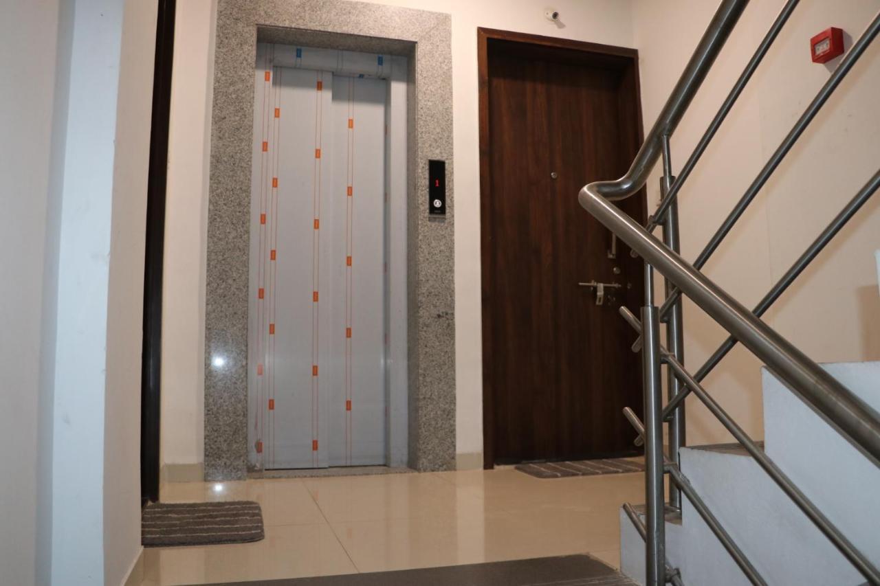 Service Apartments, Baner, Pune Bagian luar foto